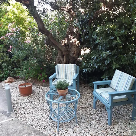 Villa Chariklia Studios-2